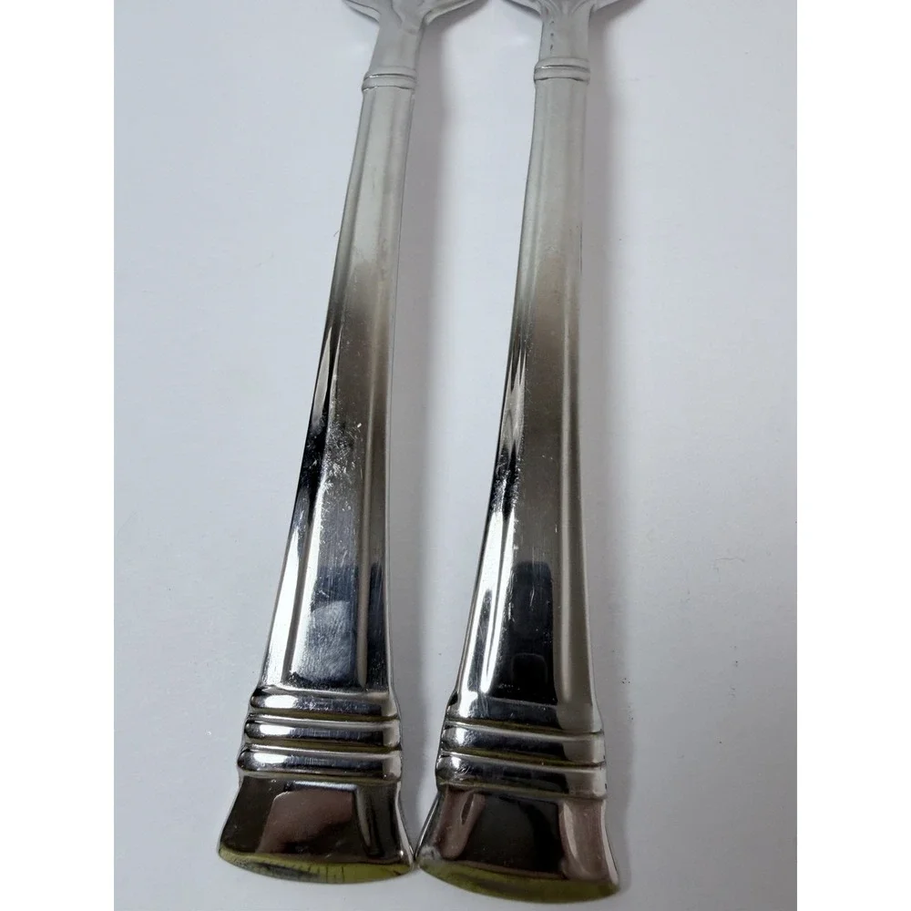 2 Wallace Zenith 18/10 Stainless Steel SALAD FORKS Flatware Glossy